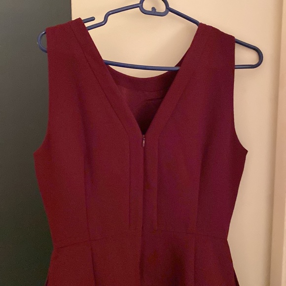 Madewell midnight Fit and Flate sleeveless cranberry red dress. Size 4 - Picture 5 of 7